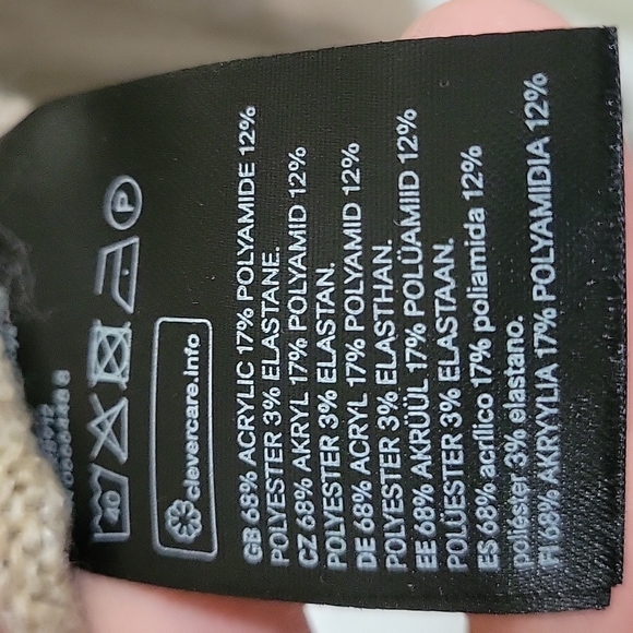 H&M cozy sweater, S - Picture 6 of 6